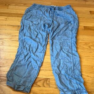 Vineyard Vines comfy cargo pants